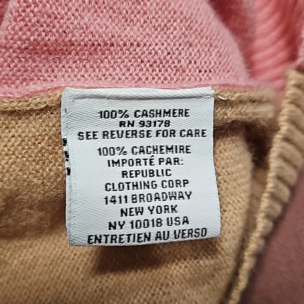 Magaschoni Colorblock V-Neck Cashmere Cardigan - Picture 6 of 7